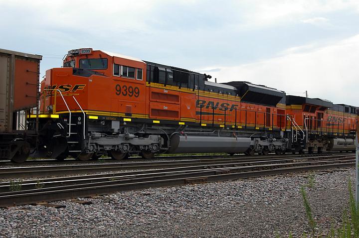 BNSF 9399 SD70ACe.jpg